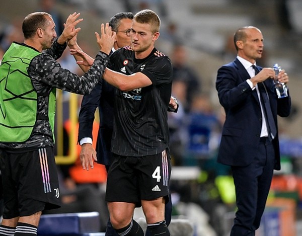 阿贾克斯冲击乌迪内斯意甲飓风正热(阿贾克斯客场) 阿贾克斯冲击乌迪内斯意甲飓风正热(阿贾克斯客场)