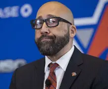 取得的胜利对球队有何意义？球员表现出色举世瞩目的简单介绍