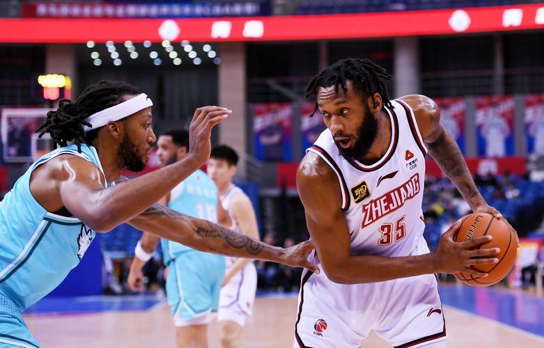 欧洲篮球联赛半决赛：皇马胜巴斯克尼亚夺冠的简单介绍