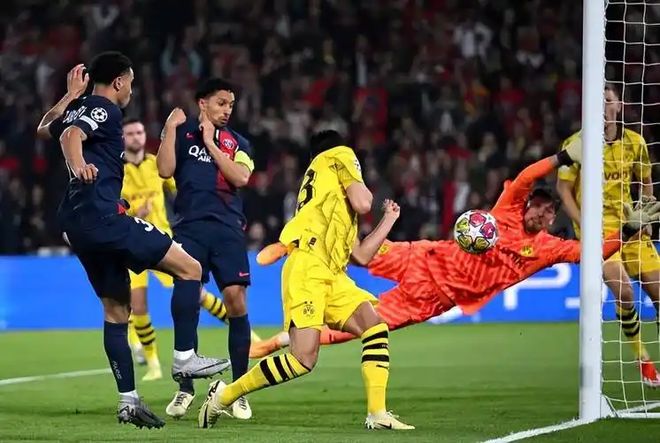 巴黎圣日耳曼成功击败多特蒙德，将迎接下一轮挑战的简单介绍